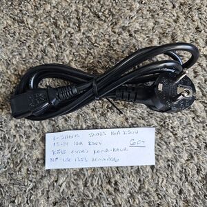 I-SHENG SP-023 European Power Cord 16A 250V 3-Pin IEC C13 - Black